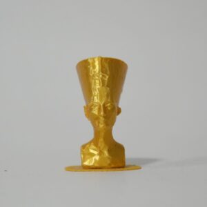 GOLDEN NEFERTITI – limited edition 3D sculpture by Lazarus, Madrid